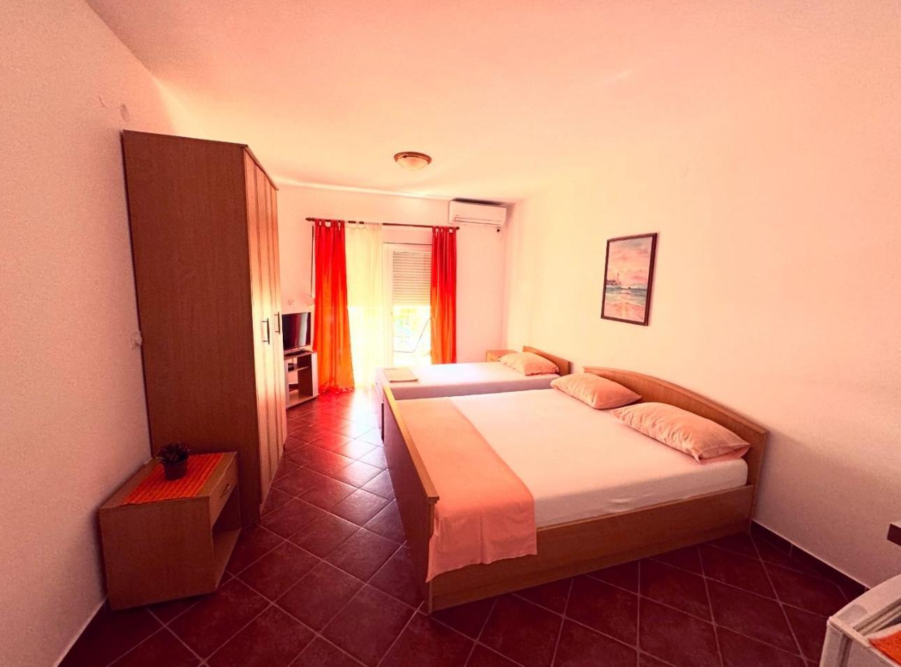 Guesthouse Mb Knezevic 부드바 외부 사진