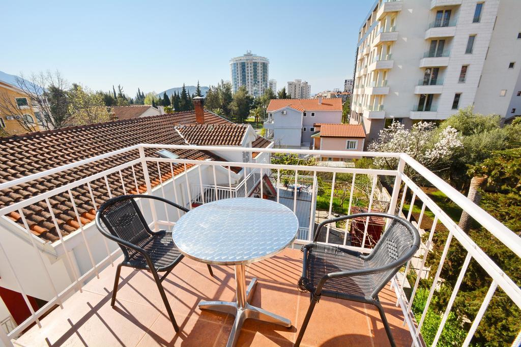 Guesthouse Mb Knezevic 부드바 외부 사진